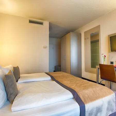 Hotel Leonardo Mannheim-ladenburg 4*