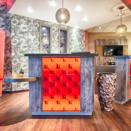 Leonardo Mannheim-ladenburg Hotel 4*