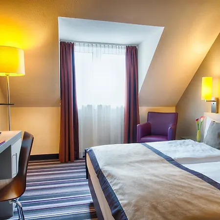 Hotel Leonardo Mannheim-ladenburg 4*
