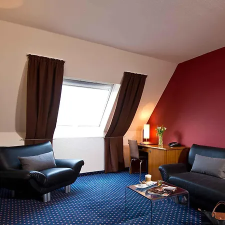 Leonardo Mannheim-ladenburg 4*